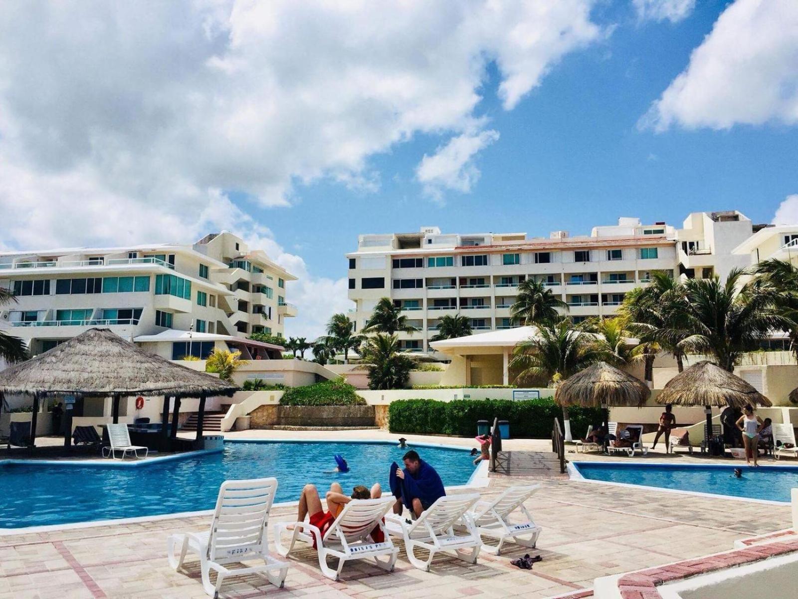 Brisas Residence Hotel Zone Apartment Cancun Dış mekan fotoğraf